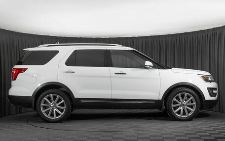 Ford Explorer VI, 2015 год, 2 550 000 рублей, 8 фотография