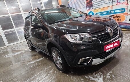 Renault Sandero II рестайлинг, 2021 год, 1 250 000 рублей, 16 фотография