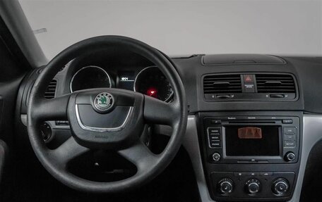 Skoda Yeti I рестайлинг, 2011 год, 499 000 рублей, 10 фотография