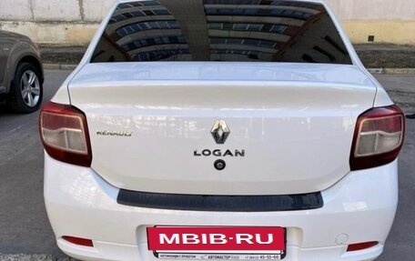 Renault Logan II, 2018 год, 720 000 рублей, 4 фотография