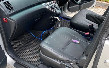 Toyota ISis I, 2014 год, 1 200 000 рублей, 9 фотография