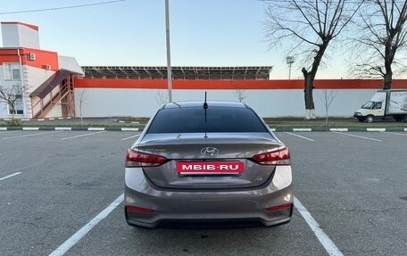 Hyundai Solaris II рестайлинг, 2018 год, 1 790 000 рублей, 5 фотография