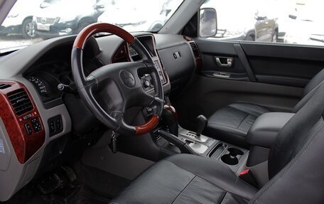 Mitsubishi Pajero III рестайлинг, 2004 год, 999 000 рублей, 5 фотография