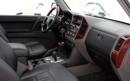 Mitsubishi Pajero III рестайлинг, 2004 год, 999 000 рублей, 10 фотография