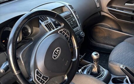 KIA cee'd I рестайлинг, 2007 год, 350 000 рублей, 14 фотография