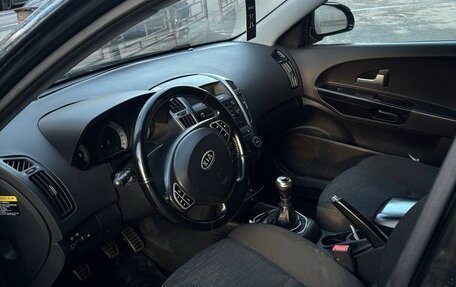 KIA cee'd I рестайлинг, 2007 год, 350 000 рублей, 15 фотография