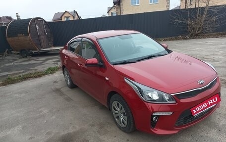 KIA Rio IV, 2018 год, 1 230 000 рублей, 2 фотография