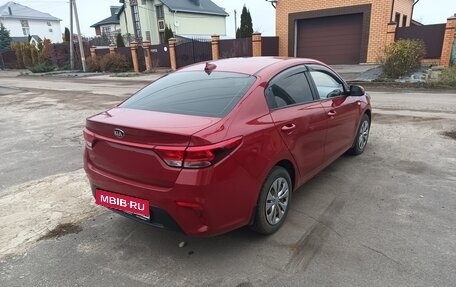 KIA Rio IV, 2018 год, 1 230 000 рублей, 4 фотография