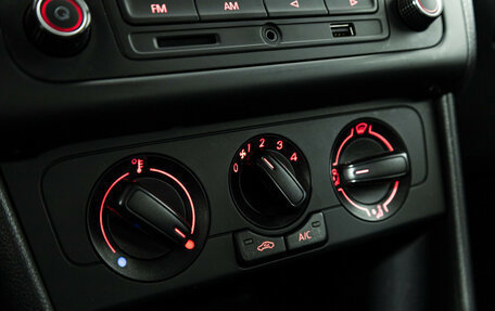 Volkswagen Polo VI (EU Market), 2015 год, 799 585 рублей, 15 фотография