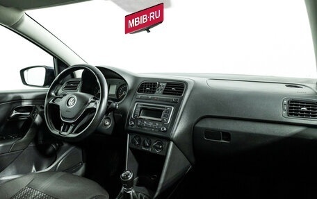 Volkswagen Polo VI (EU Market), 2015 год, 799 585 рублей, 9 фотография