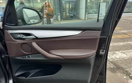 BMW X5, 2017 год, 3 050 000 рублей, 4 фотография