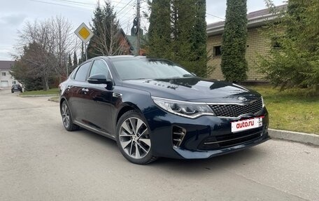 KIA K5 II, 2017 год, 2 100 000 рублей, 1 фотография