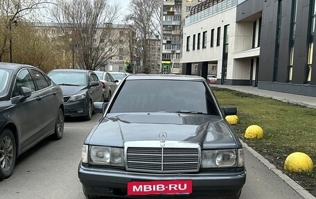 Mercedes-Benz 190 (W201), 1992 год, 215 000 рублей, 3 фотография