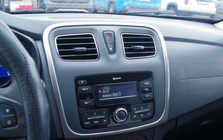 Renault Sandero II рестайлинг, 2017 год, 1 299 000 рублей, 18 фотография