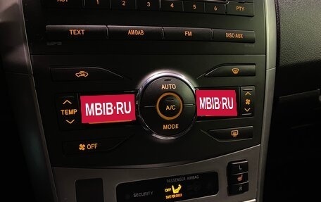 Toyota Corolla, 2012 год, 1 300 000 рублей, 13 фотография