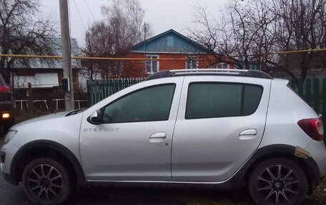 Renault Sandero II рестайлинг, 2016 год, 550 000 рублей, 2 фотография