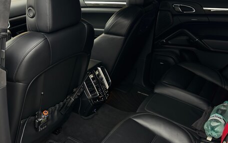 Porsche Cayenne III, 2012 год, 3 650 000 рублей, 15 фотография