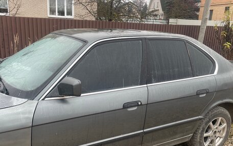 BMW 5 серия, 1988 год, 274 999 рублей, 2 фотография