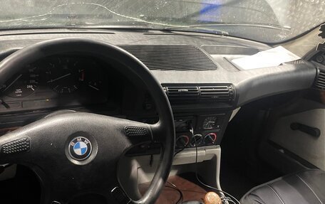 BMW 5 серия, 1988 год, 274 999 рублей, 7 фотография