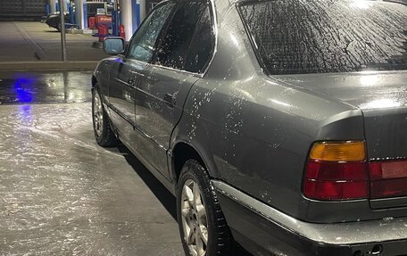 BMW 5 серия, 1988 год, 274 999 рублей, 5 фотография