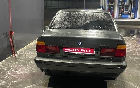 BMW 5 серия, 1988 год, 274 999 рублей, 4 фотография