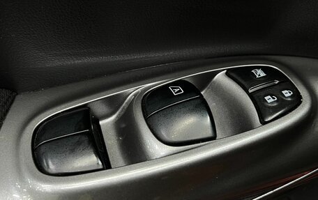 Nissan Juke II, 2014 год, 899 900 рублей, 16 фотография