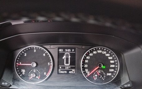 Volkswagen Multivan T6 рестайлинг, 2018 год, 5 500 000 рублей, 3 фотография