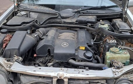 Mercedes-Benz E-Класс, 1998 год, 200 000 рублей, 11 фотография