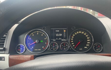 Volkswagen Touareg III, 2006 год, 1 500 000 рублей, 13 фотография