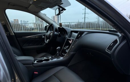 Infiniti Q50 I рестайлинг, 2016 год, 1 950 000 рублей, 19 фотография