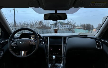 Infiniti Q50 I рестайлинг, 2016 год, 1 950 000 рублей, 20 фотография