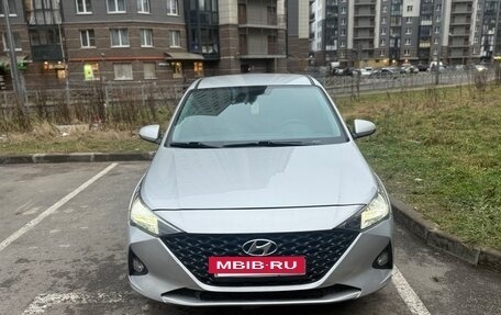 Hyundai Solaris II рестайлинг, 2019 год, 1 100 000 рублей, 9 фотография