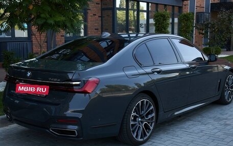 BMW 7 серия, 2021 год, 10 700 000 рублей, 6 фотография