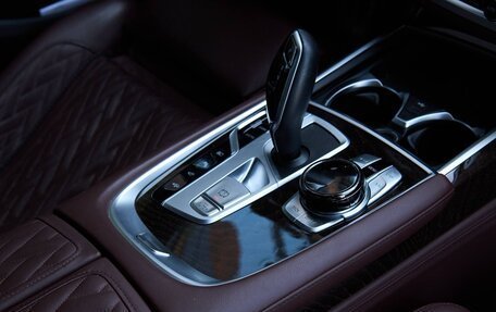 BMW 7 серия, 2021 год, 10 700 000 рублей, 14 фотография