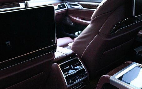 BMW 7 серия, 2021 год, 10 700 000 рублей, 22 фотография