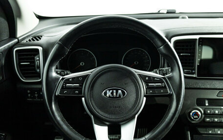 KIA Sportage IV рестайлинг, 2020 год, 2 499 700 рублей, 21 фотография