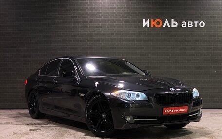 BMW 5 серия, 2011 год, 1 750 000 рублей, 3 фотография