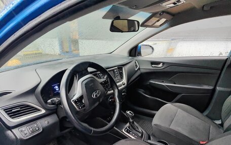 Hyundai Solaris II рестайлинг, 2019 год, 920 000 рублей, 4 фотография