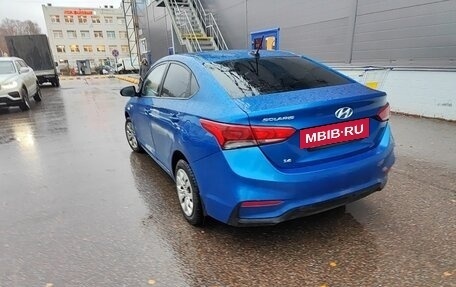 Hyundai Solaris II рестайлинг, 2019 год, 920 000 рублей, 2 фотография