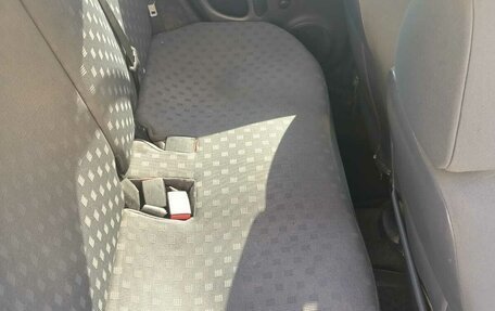 Nissan Micra III, 2004 год, 450 000 рублей, 7 фотография