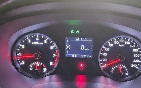 KIA Sportage IV рестайлинг, 2018 год, 2 500 000 рублей, 12 фотография