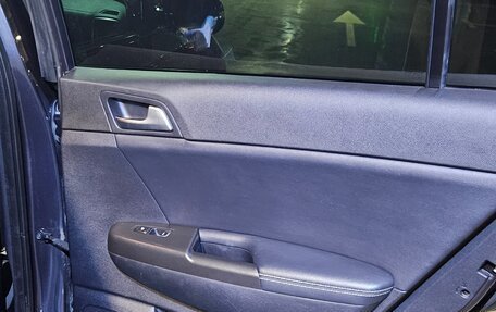 KIA Sportage IV рестайлинг, 2018 год, 2 500 000 рублей, 24 фотография