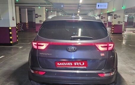 KIA Sportage IV рестайлинг, 2018 год, 2 500 000 рублей, 32 фотография