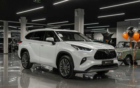 Toyota Highlander, 2025 год, 6 100 000 рублей, 2 фотография