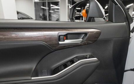 Toyota Highlander, 2025 год, 6 100 000 рублей, 16 фотография