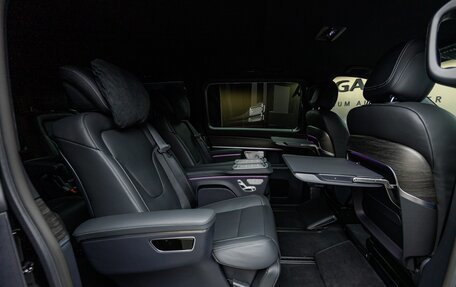 Mercedes-Benz V-Класс, 2025 год, 14 840 000 рублей, 32 фотография