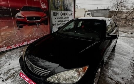 Toyota Camry V40, 2005 год, 680 000 рублей, 2 фотография