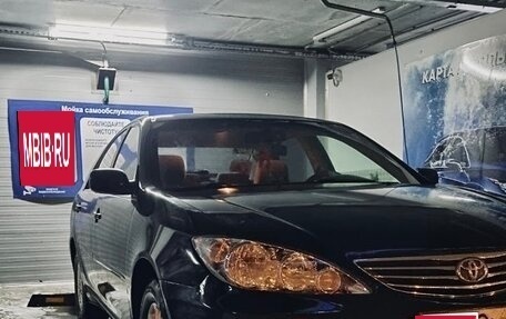 Toyota Camry V40, 2005 год, 680 000 рублей, 6 фотография