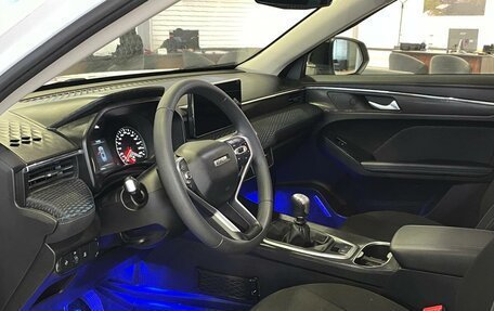 Haval Jolion, 2024 год, 1 825 000 рублей, 9 фотография