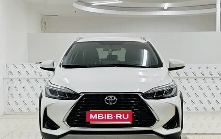 Toyota Yaris XP150 рестайлинг, 2022 год, 1 177 155 рублей, 2 фотография